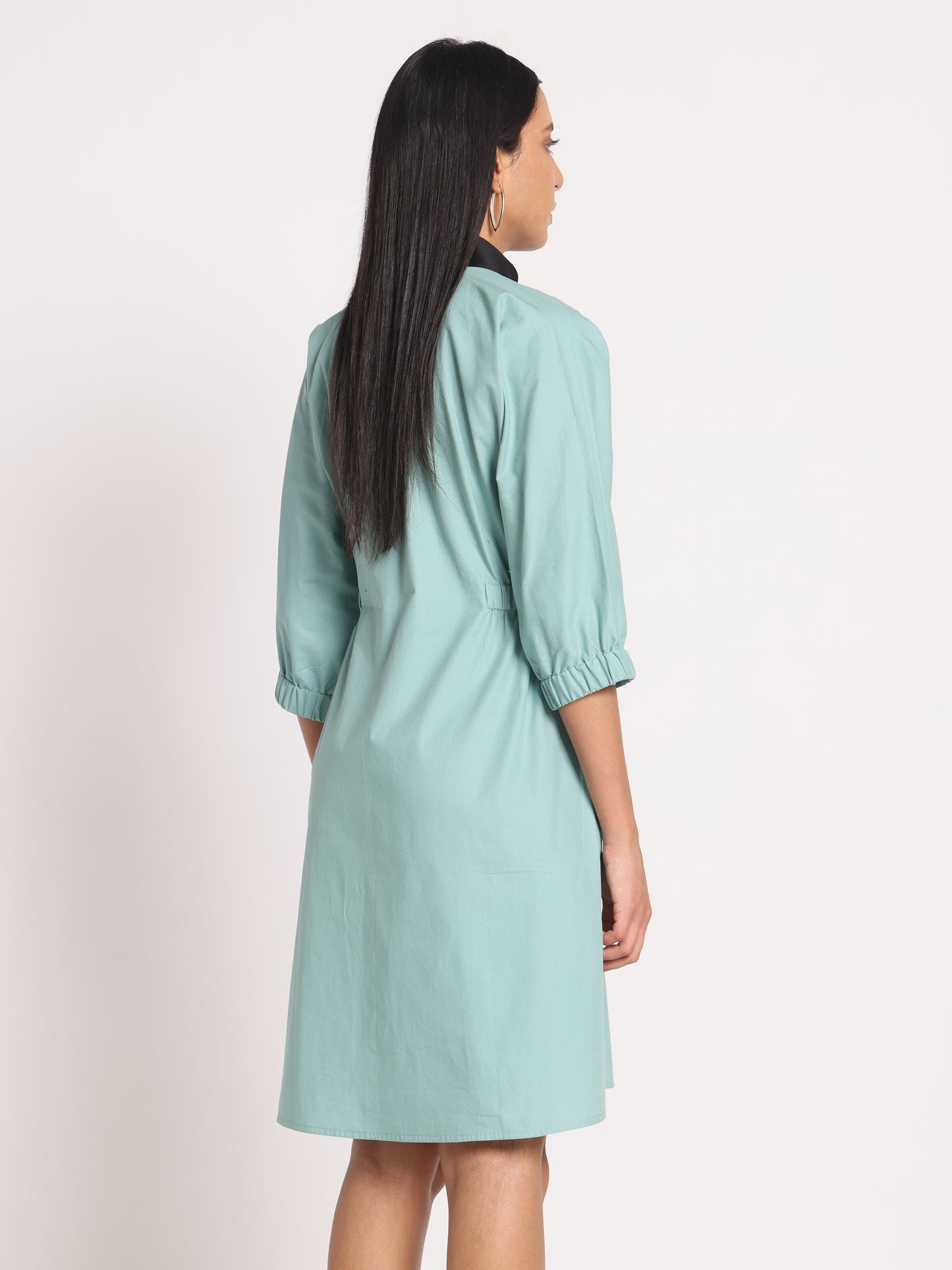 SEQUINNED EMBROIDERED FRONT ZIPPER DRESS