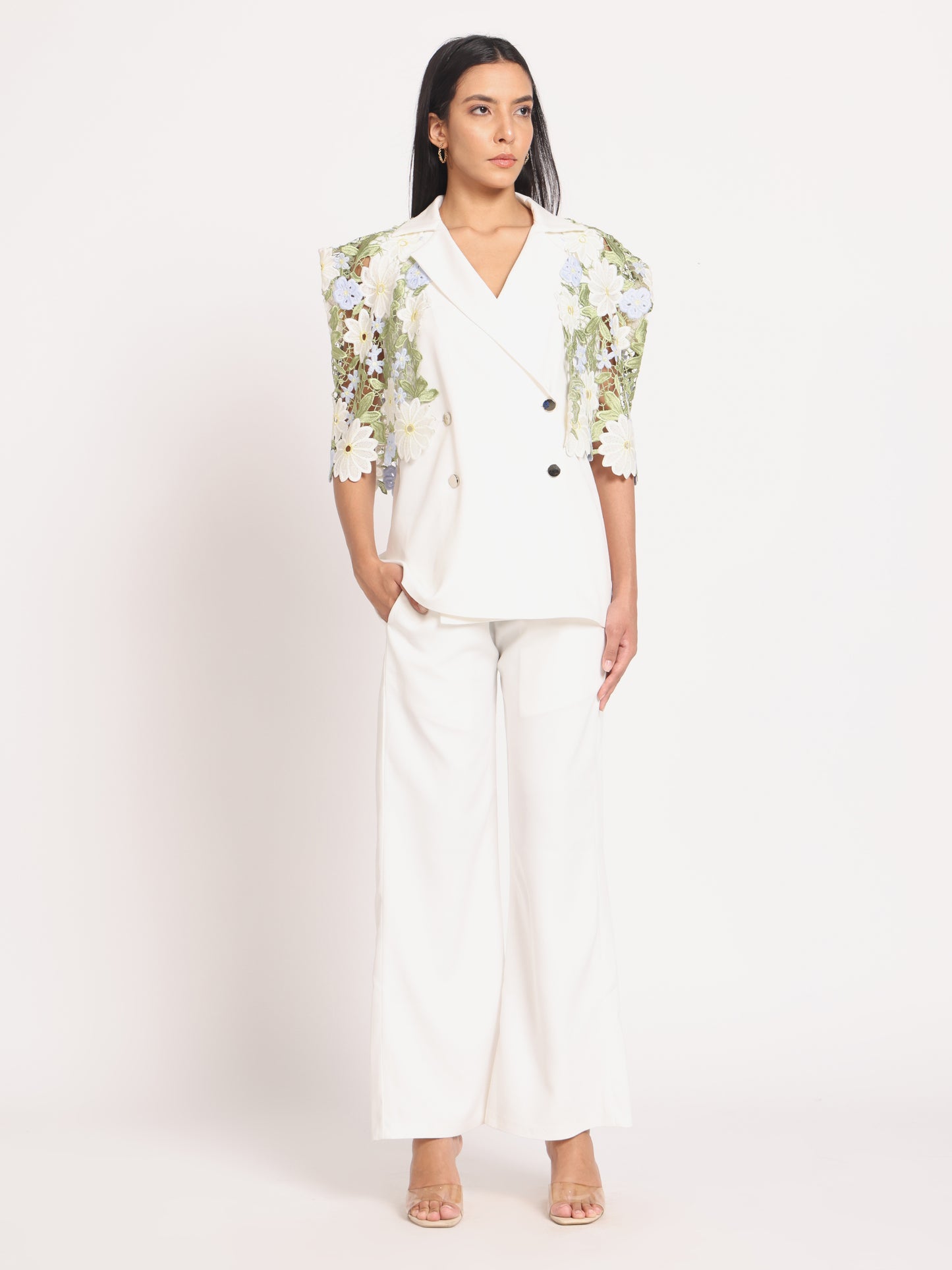 LACE DETAIL LIGHT BLAZER SET