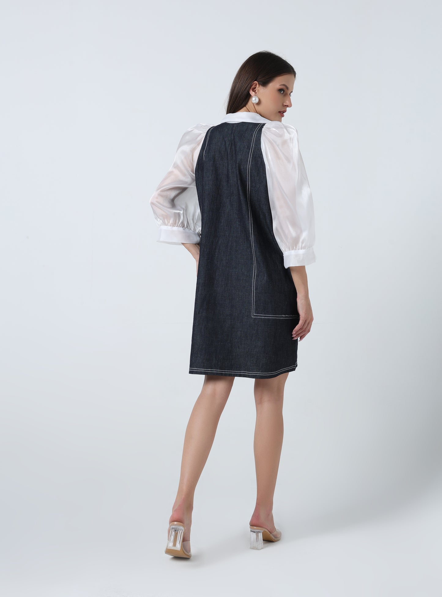 EMBROIDERED POCKET DETAIL DENIM DRESS