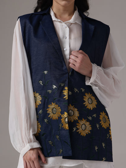 EMBROIDERED DENIM OVERLAY