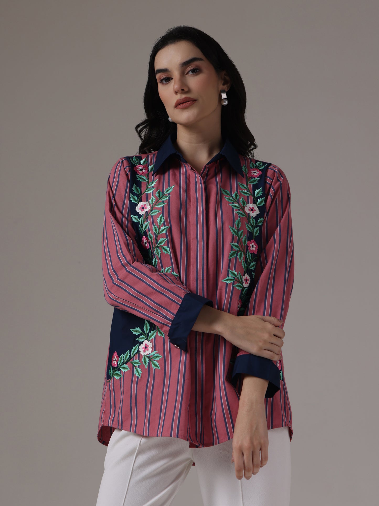 EMBROIDERD STRIPES  PANELLED