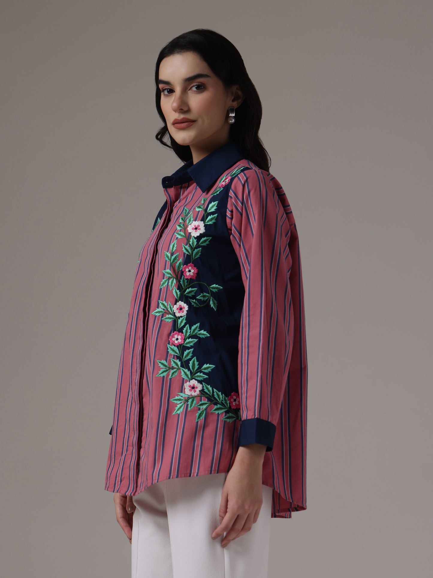 EMBROIDERD STRIPES  PANELLED