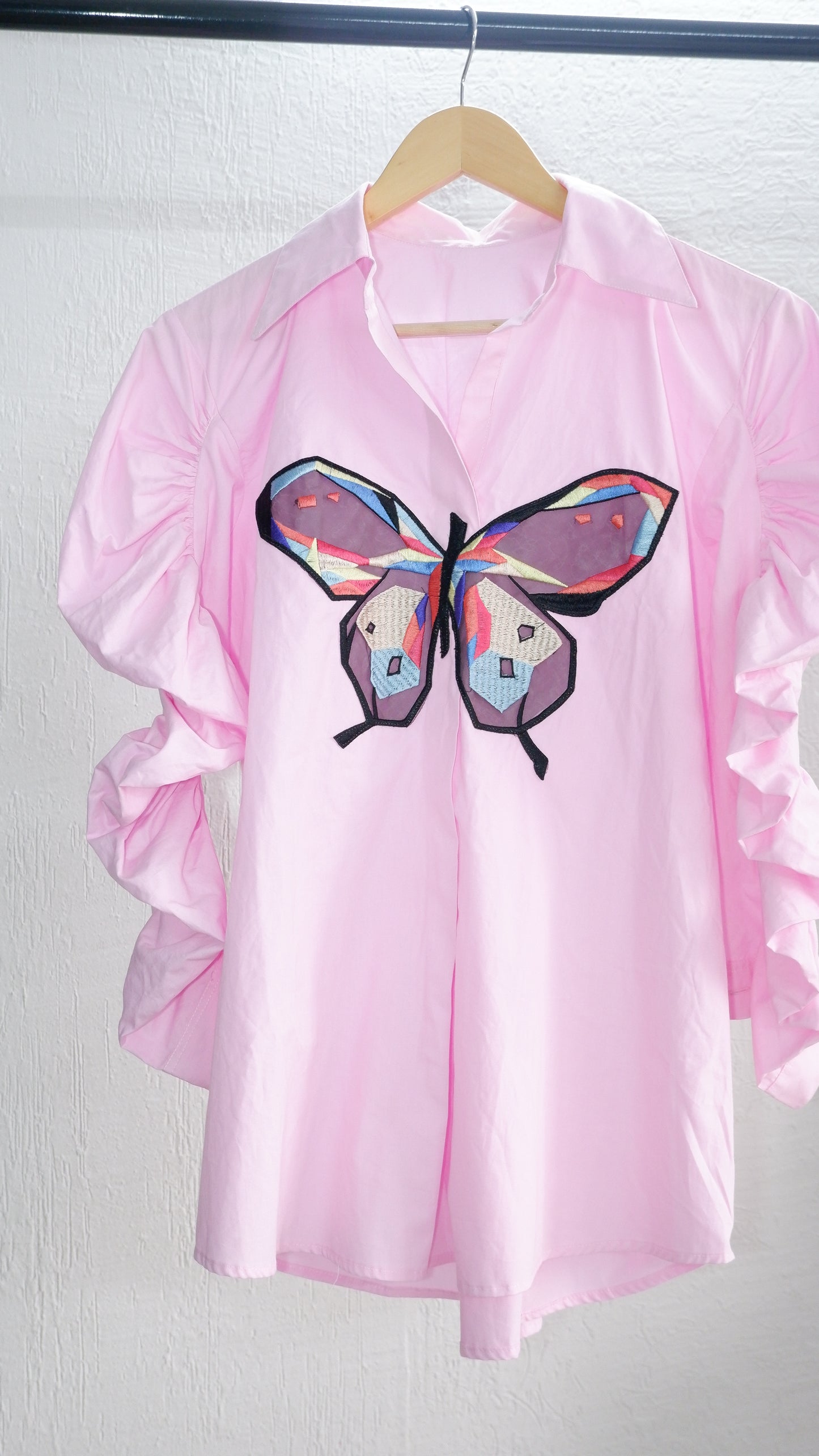 BUTTERFLY SHIRT