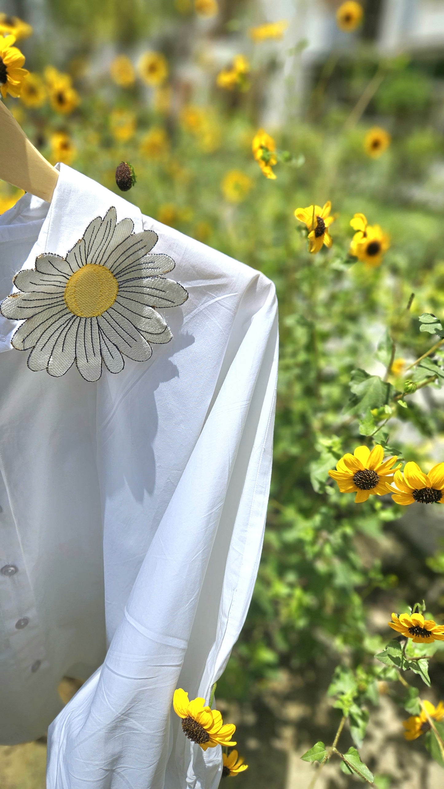 DAISY COLLAR SHIRT