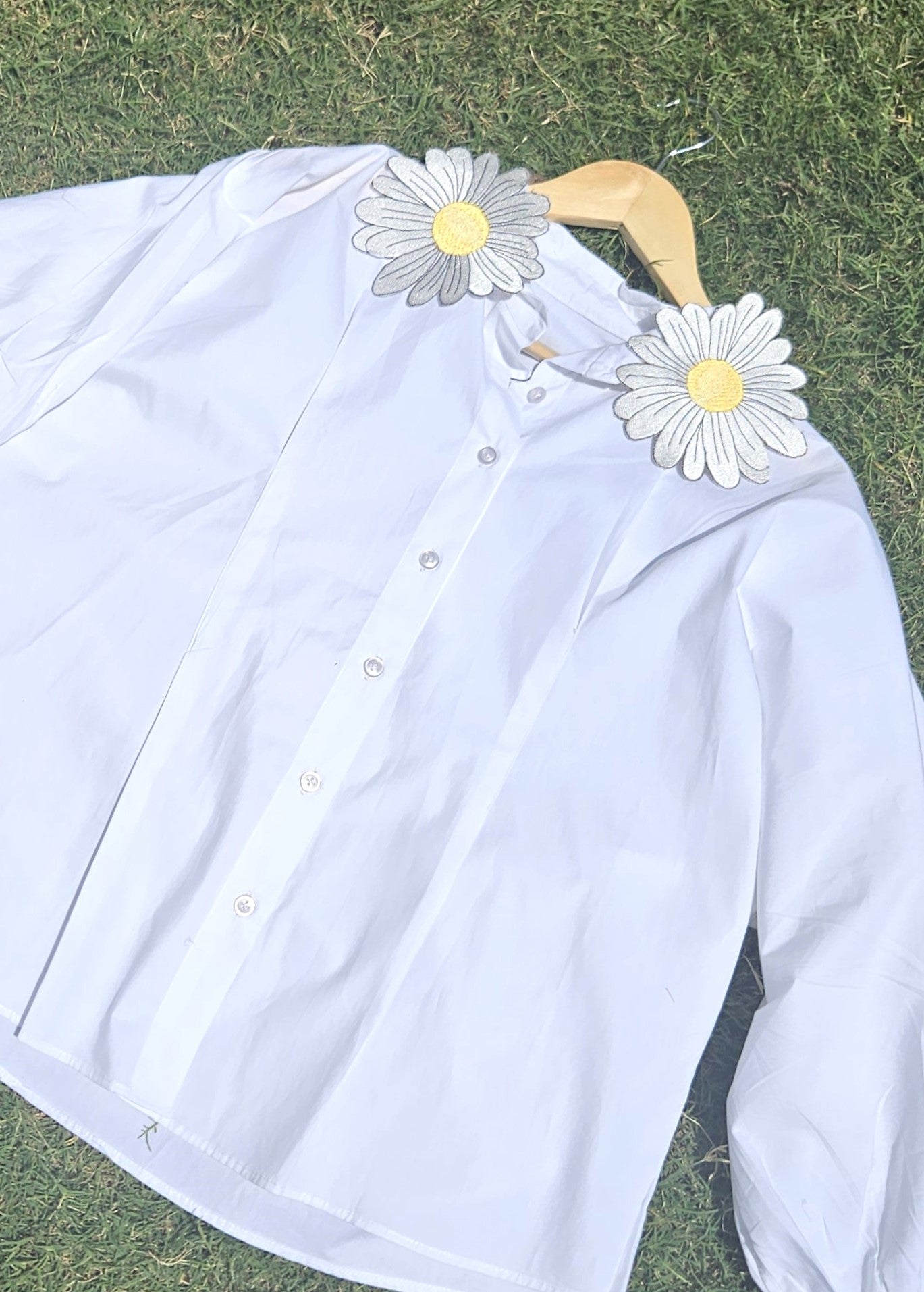 DAISY COLLAR SHIRT