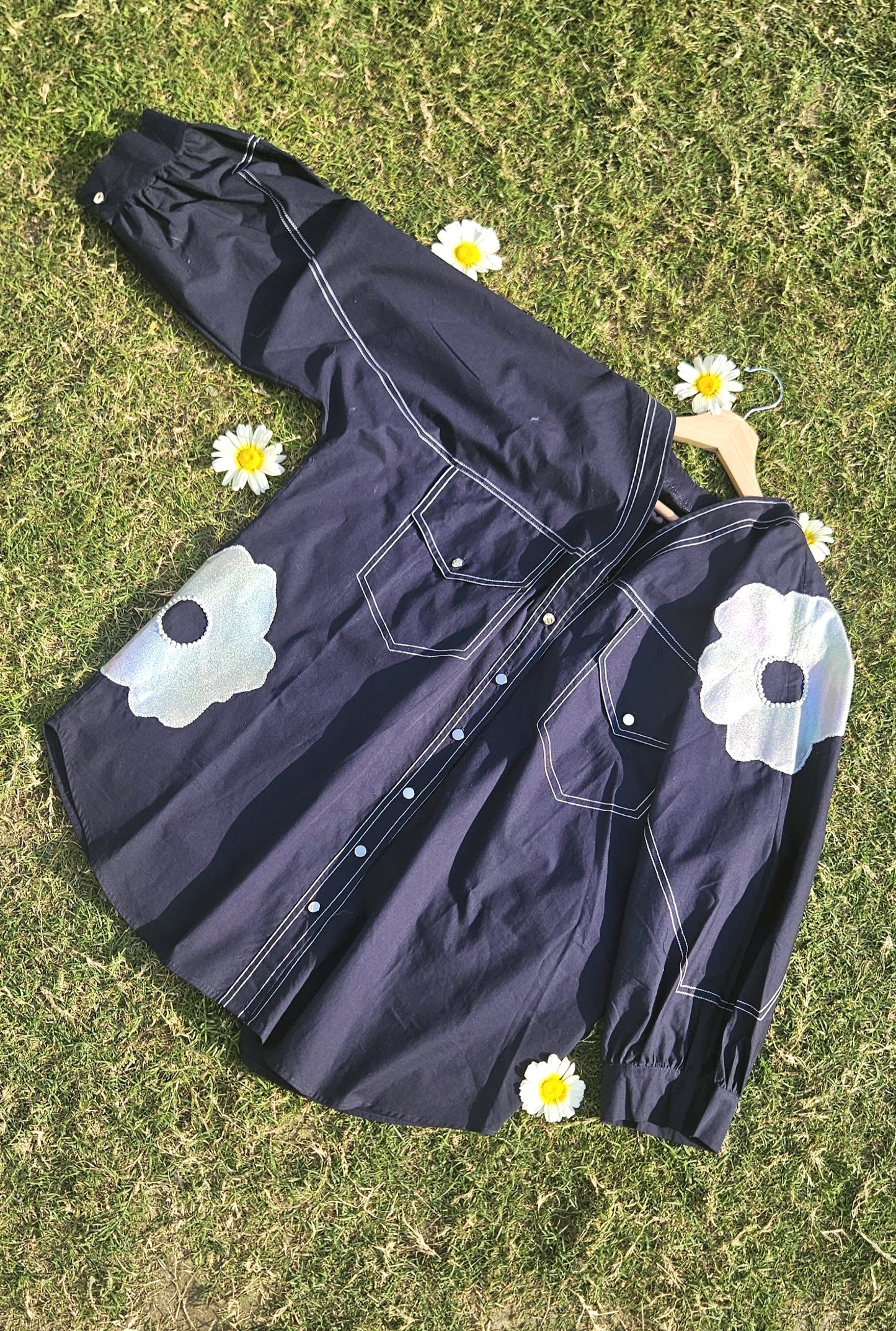 NAVY FLORA SHIRT