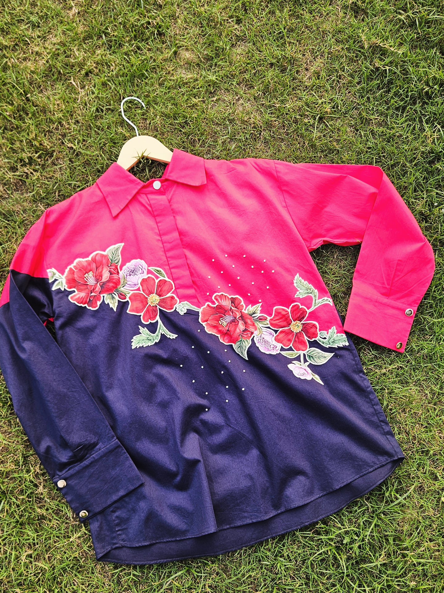 Colorblocked camellias shirt