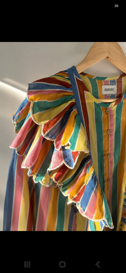 Striped shirt with scallop embroidery